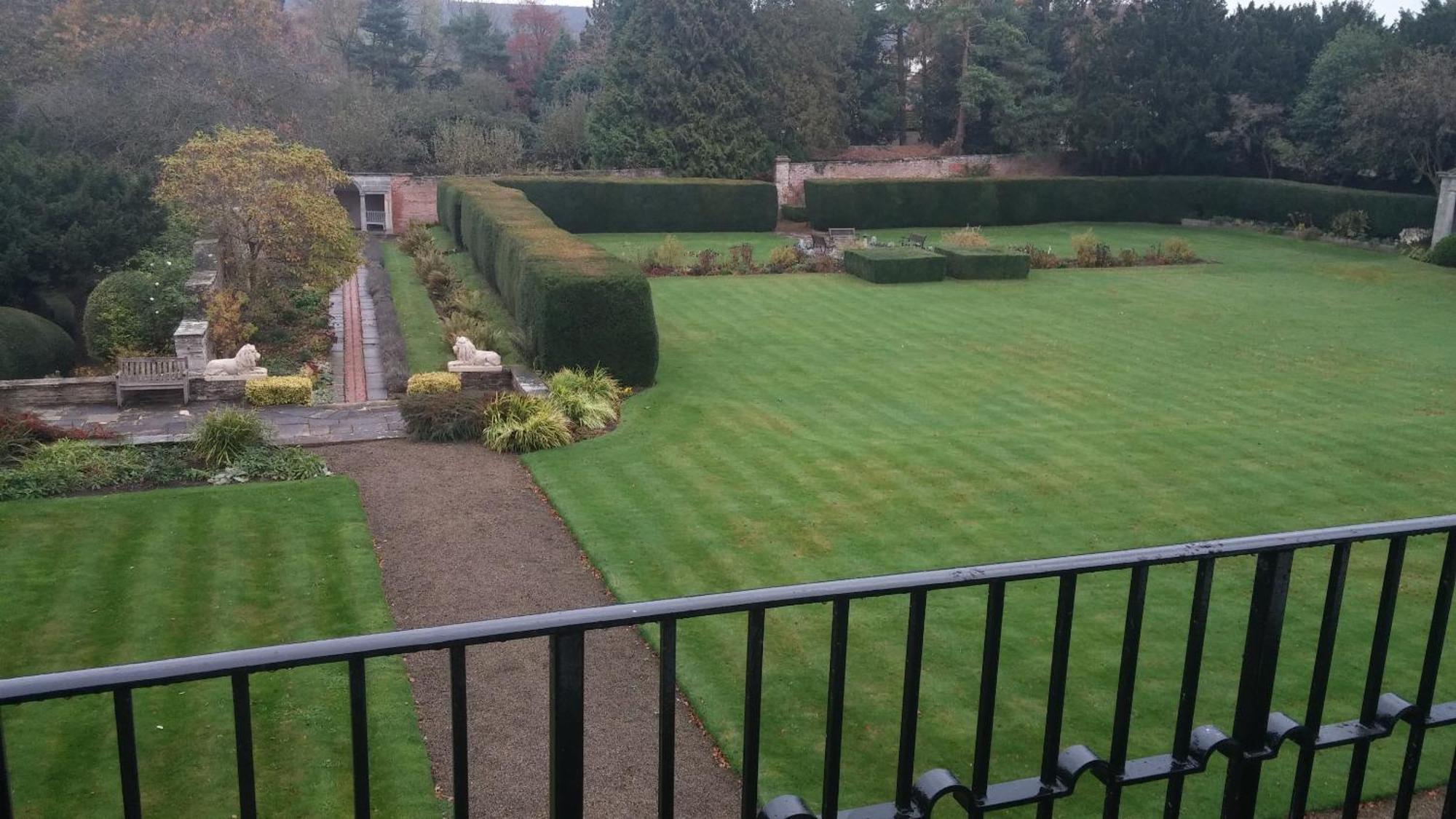 Sutton Hall Appartement *