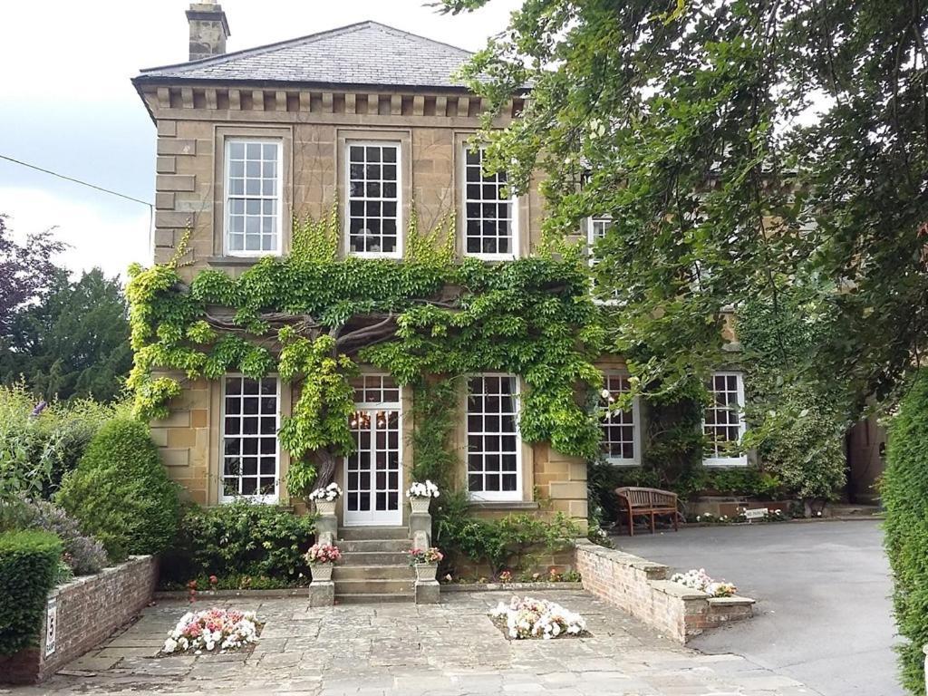 Sutton Hall