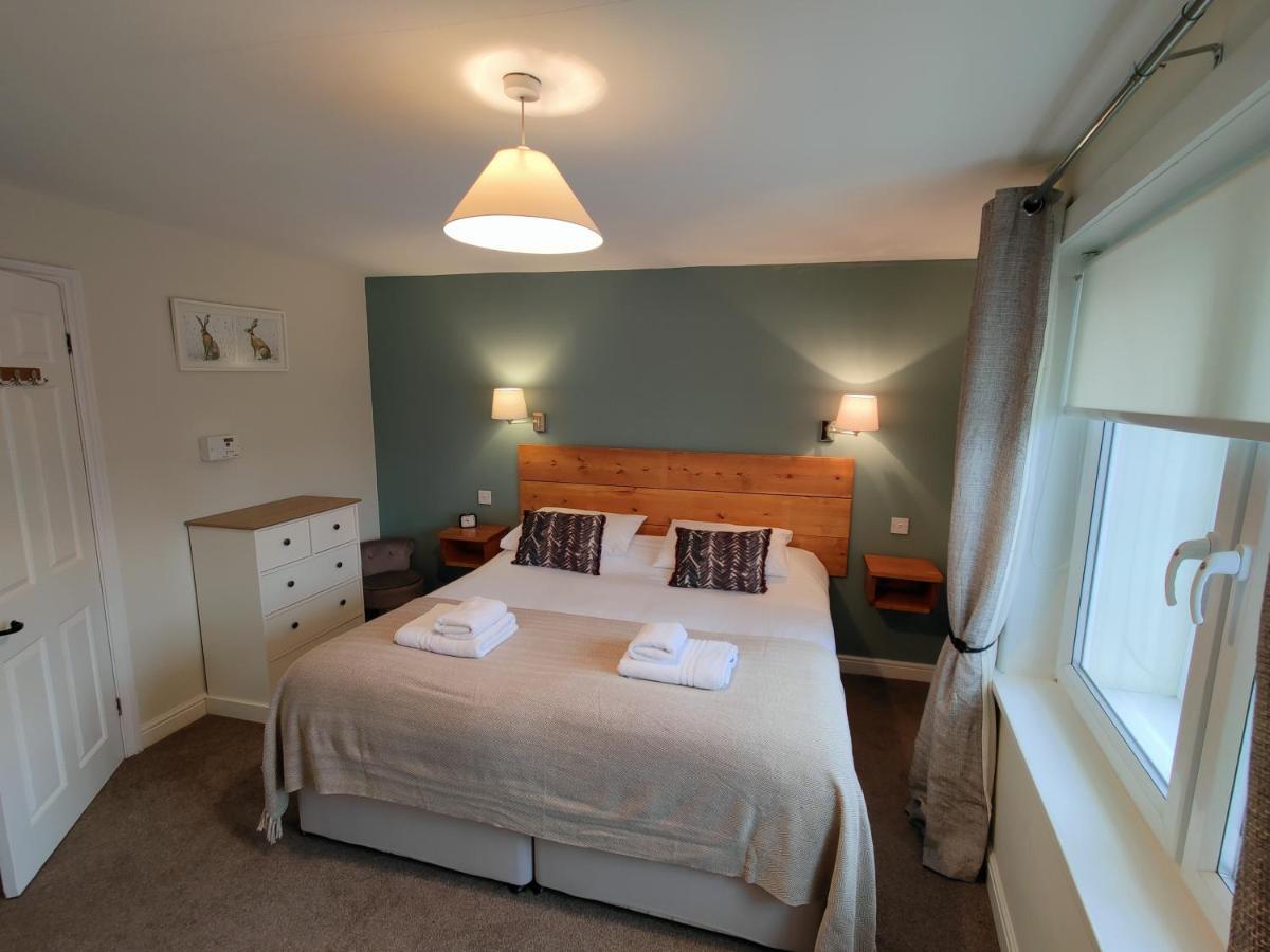 Sutton Hall Resort *